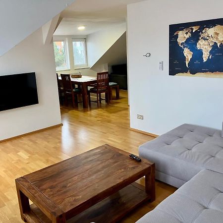 Sebastian Apartments Тршебонь Экстерьер фото