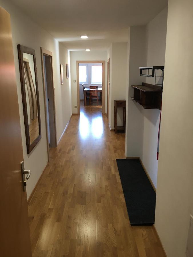 Sebastian Apartments Тршебонь Экстерьер фото