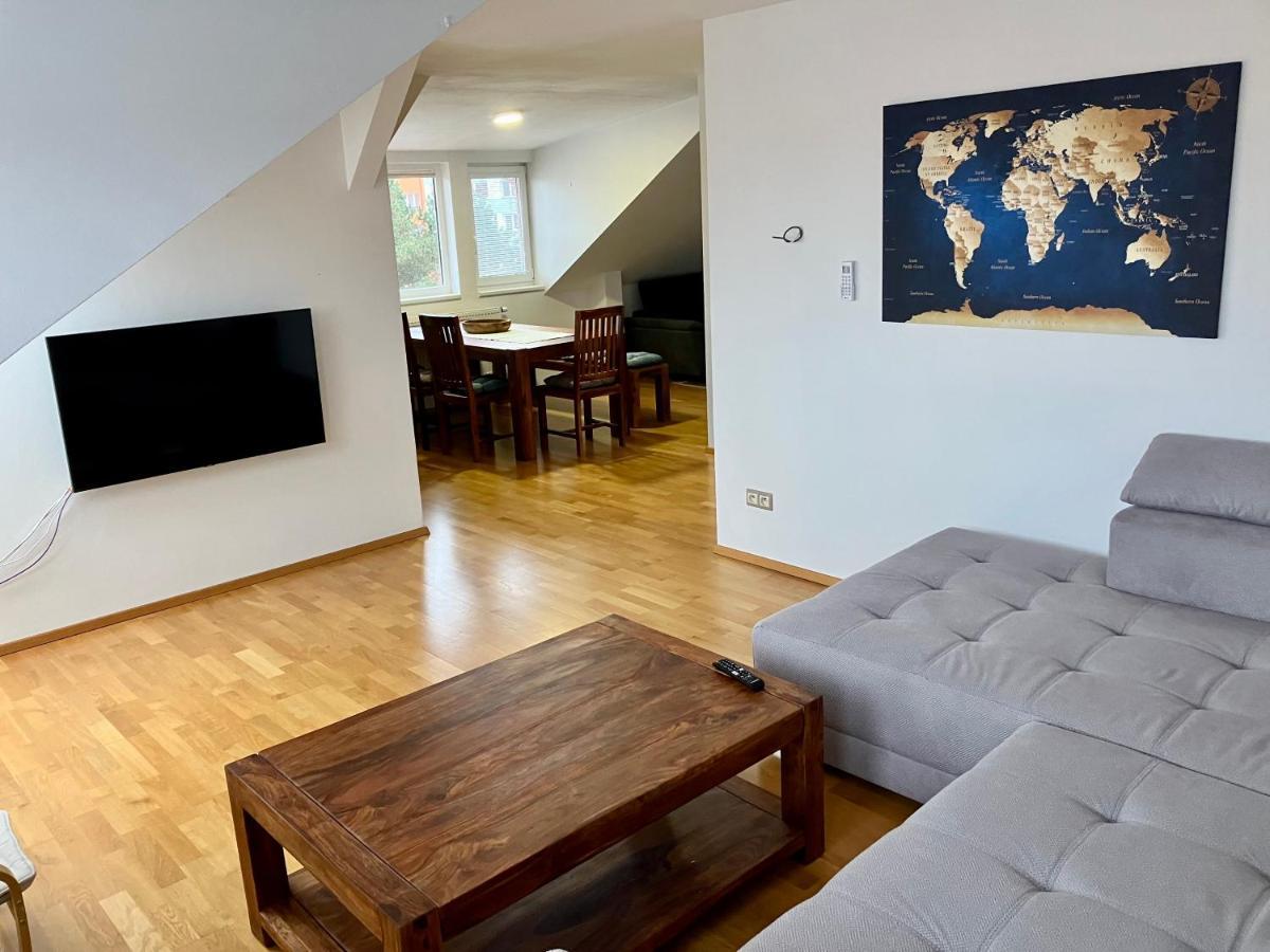 Sebastian Apartments Тршебонь Экстерьер фото