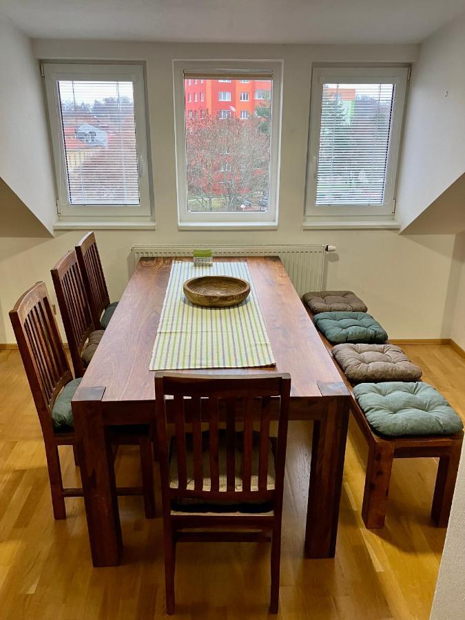 Sebastian Apartments Тршебонь Экстерьер фото